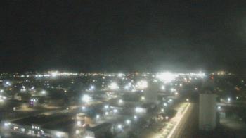 Weather camera view of Garden City Coop Inc - city center.