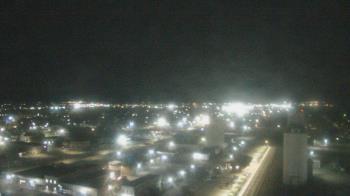 Weather camera view of Garden City Coop Inc - city center.