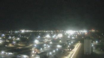 Weather camera view of Garden City Coop Inc - city center.