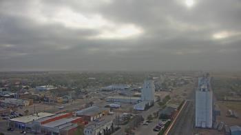 Weather camera view of Garden City Coop Inc - city center.