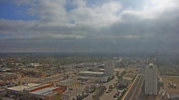 Weather camera view of Garden City Coop Inc - city center.