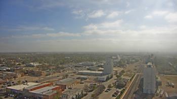 Weather camera view of Garden City Coop Inc - city center.