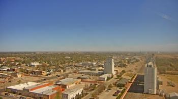 Weather camera view of Garden City Coop Inc - city center.
