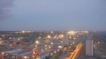 Weather camera view of Garden City Coop Inc - city center.