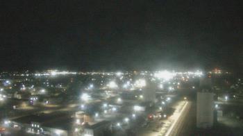Weather camera view of Garden City Coop Inc - city center.