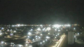 Weather camera view of Garden City Coop Inc - city center.