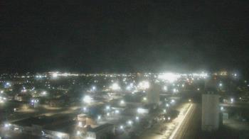 Weather camera view of Garden City Coop Inc - city center.