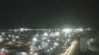 Weather camera view of Garden City Coop Inc - city center.