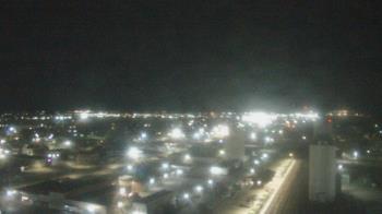 Weather camera view of Garden City Coop Inc - city center.