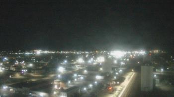 Weather camera view of Garden City Coop Inc - city center.