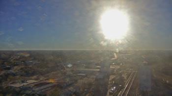 Weather camera view of Garden City Coop Inc - city center.