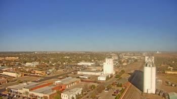 Weather camera view of Garden City Coop Inc - city center.