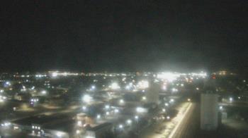 Weather camera view of Garden City Coop Inc - city center.
