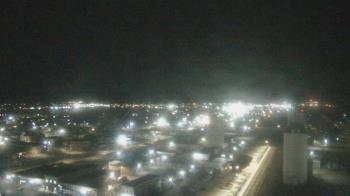 Weather camera view of Garden City Coop Inc - city center.