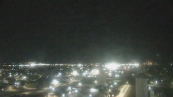 Weather camera view of Garden City Coop Inc - city center.