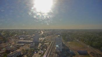 Weather camera view of Garden City Coop Inc - city center.
