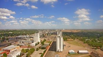 Weather camera view of Garden City Coop Inc - city center.