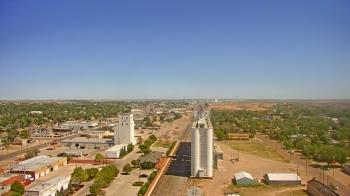 Weather camera view of Garden City Coop Inc - city center.