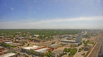 Weather camera view of Garden City Coop Inc - city center.