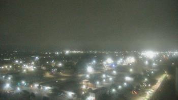 Weather camera view of Garden City Coop Inc - city center.