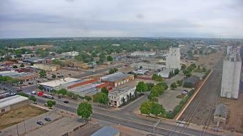 Weather camera view of Garden City Coop Inc - city center.