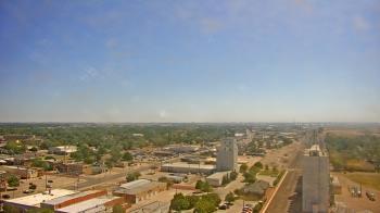 Weather camera view of Garden City Coop Inc - city center.