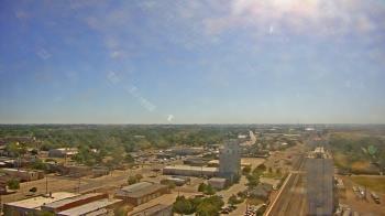 Weather camera view of Garden City Coop Inc - city center.