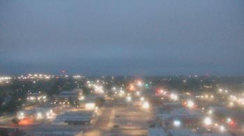 Weather camera view of Garden City Coop Inc - city center.