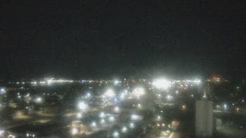 Weather camera view of Garden City Coop Inc - city center.