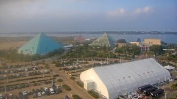 Weather camera view of Moody Gardens Inc..