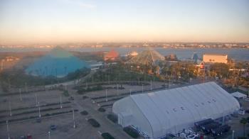 Weather camera view of Moody Gardens Inc..