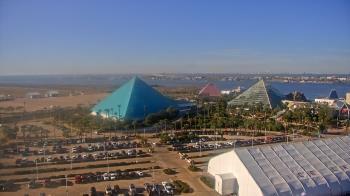 Weather camera view of Moody Gardens Inc..