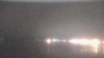 Weather camera view of Wyndham Garden Lake Guntersville.