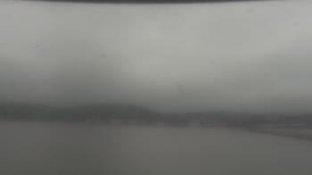 Weather camera view of Wyndham Garden Lake Guntersville.