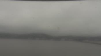 Weather camera view of Wyndham Garden Lake Guntersville.