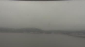 Weather camera view of Wyndham Garden Lake Guntersville.