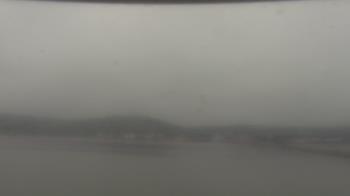 Weather camera view of Wyndham Garden Lake Guntersville.
