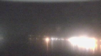 Weather camera view of Wyndham Garden Lake Guntersville.