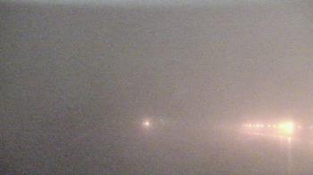 Weather camera view of Wyndham Garden Lake Guntersville.