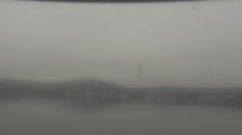 Weather camera view of Wyndham Garden Lake Guntersville.