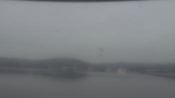 Weather camera view of Wyndham Garden Lake Guntersville.