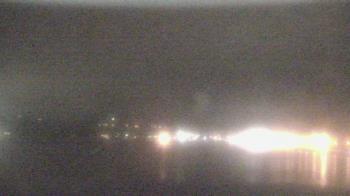 Weather camera view of Wyndham Garden Lake Guntersville.