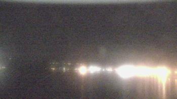 Weather camera view of Wyndham Garden Lake Guntersville.