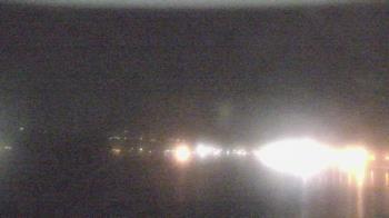 Weather camera view of Wyndham Garden Lake Guntersville.