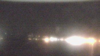 Weather camera view of Wyndham Garden Lake Guntersville.