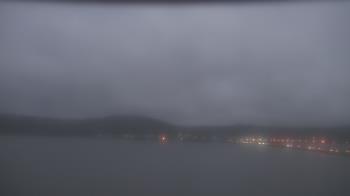 Weather camera view of Wyndham Garden Lake Guntersville.