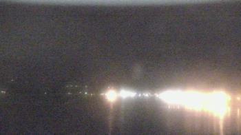 Weather camera view of Wyndham Garden Lake Guntersville.