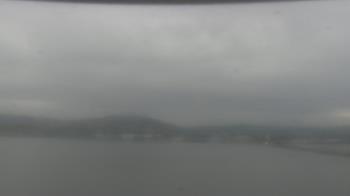 Weather camera view of Wyndham Garden Lake Guntersville.