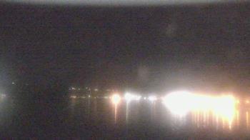 Weather camera view of Wyndham Garden Lake Guntersville.