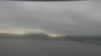 Weather camera view of Wyndham Garden Lake Guntersville.
